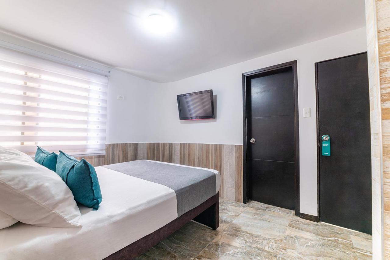 Ayenda Ruta 65 Hotel Cali Kültér fotó